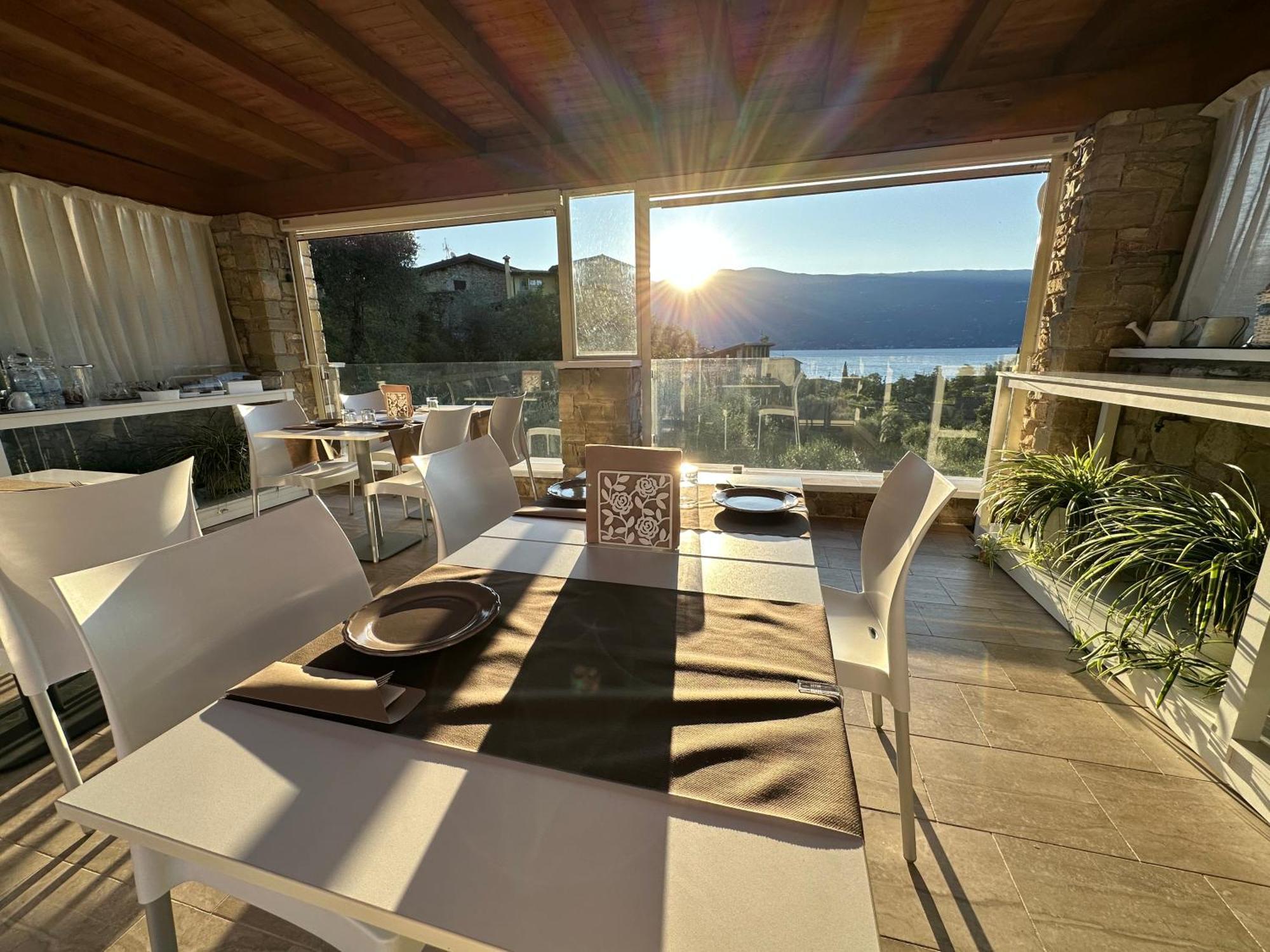 Bed and Breakfast La Cascata Negli Ulivi Toscolano-Maderno Exterior foto