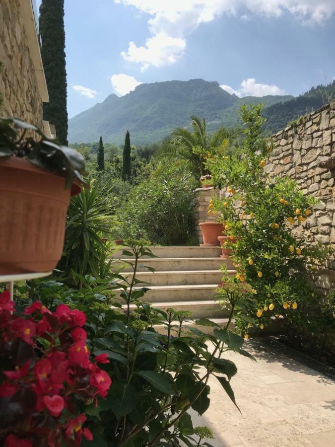 Bed and Breakfast La Cascata Negli Ulivi Toscolano-Maderno Exterior foto